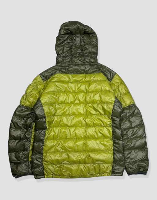 Vintage size S Montbell puffer jacket in green, 2 of 4
