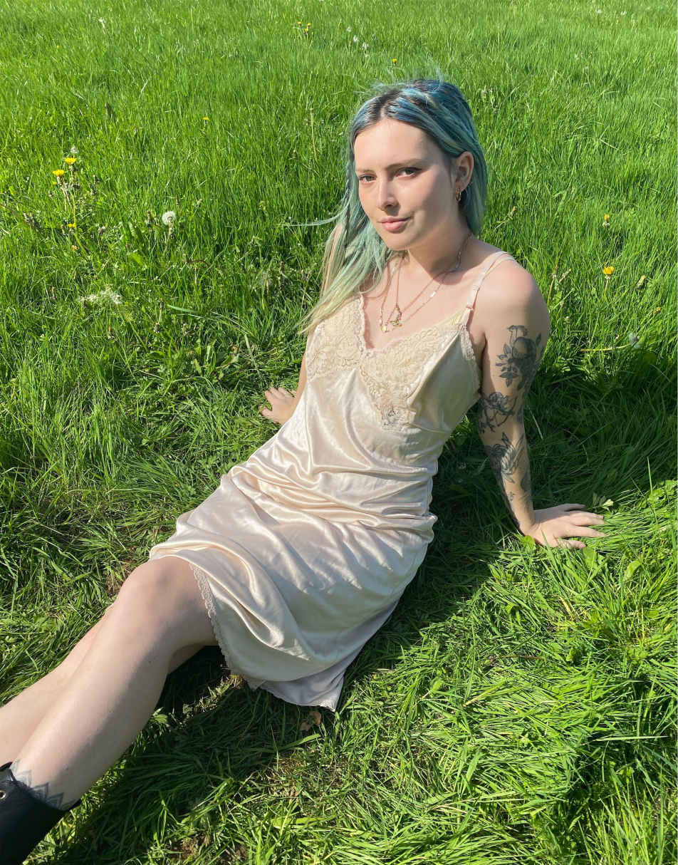 Vintage Size S satin midi slip dress in neutral
