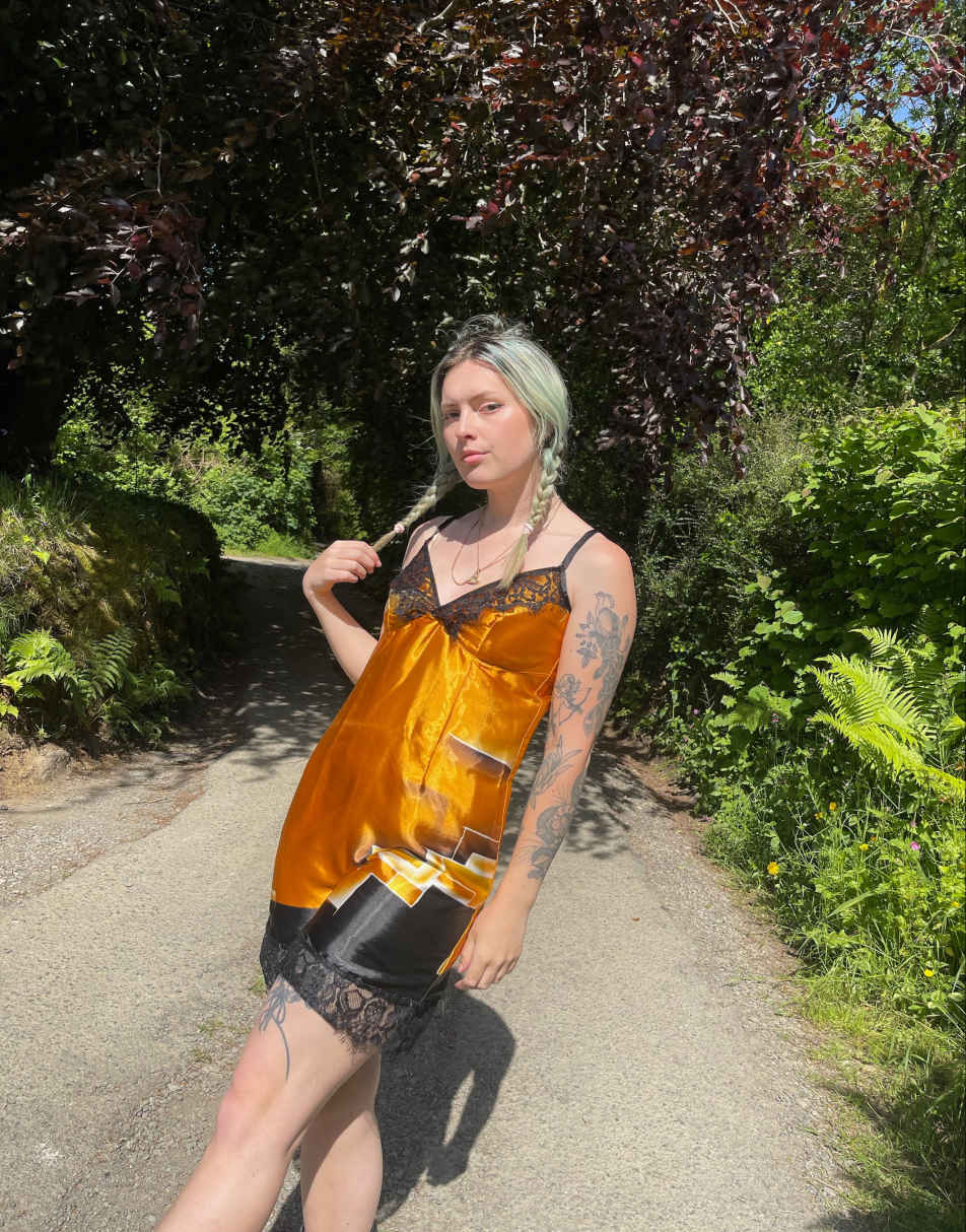 Vintage Size S satin patterned mini slip dress in orange