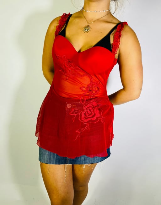 Vintage Size S Y2K C Cup Cami Top In Red