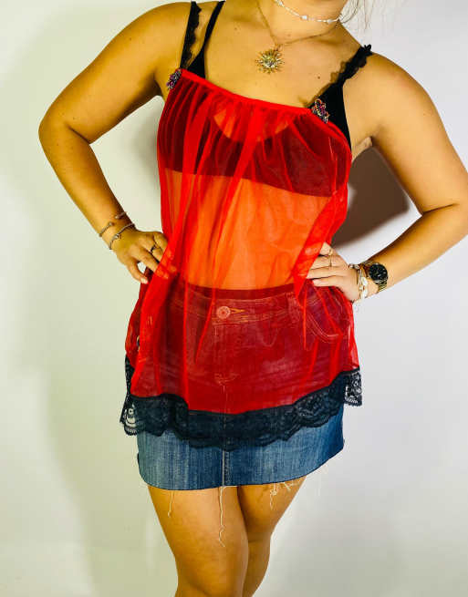 Vintage Size S Y2K Frill Cami Top In Red