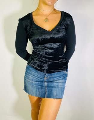 Vintage Size S Y2K Velvet Top In Black