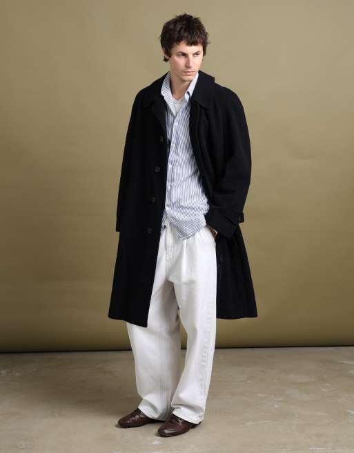 Vintage size XL Burberry overcoat in navy, 1 of 7
