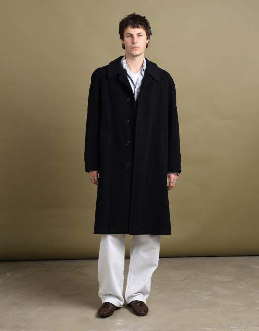 Vintage size XL Burberry overcoat in navy, 3 of 7