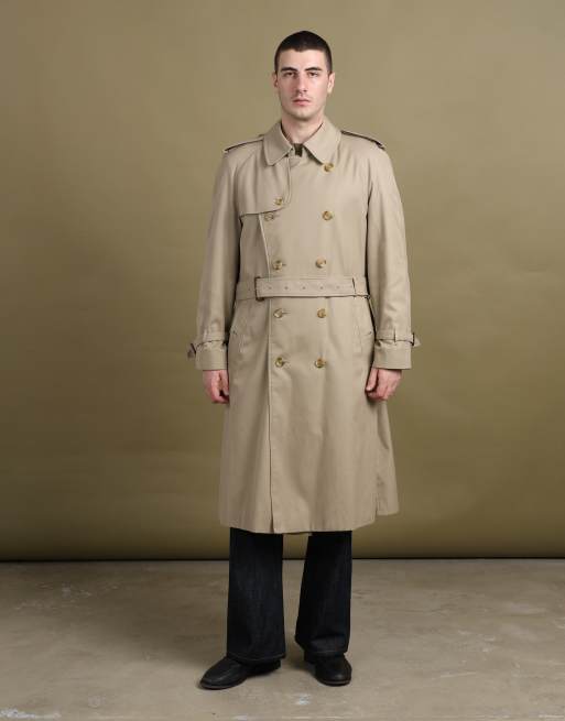 Vintage size XL Burberry's double breasted trench coat in beige, 3 of 6