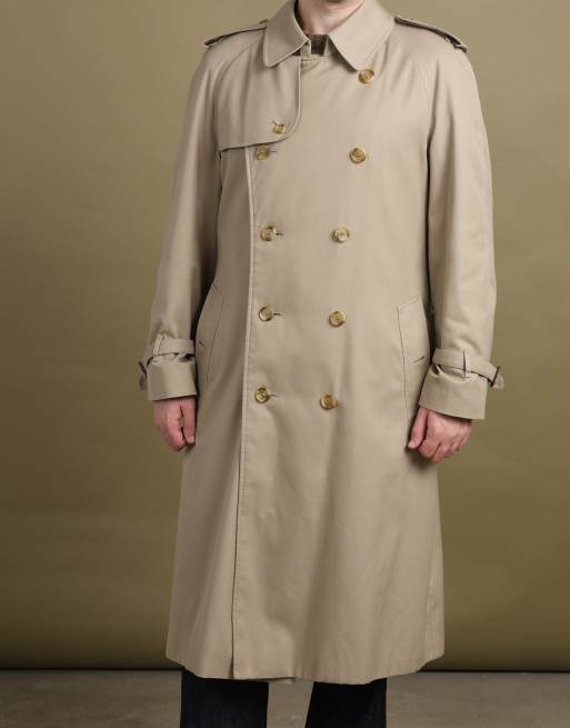 Vintage size XL Burberry's double breasted trench coat in beige, 6 of 6