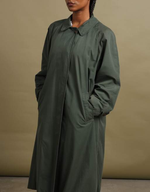 Vintage size XL Burberrys single breasted trench coat in dark green, 5 of 7