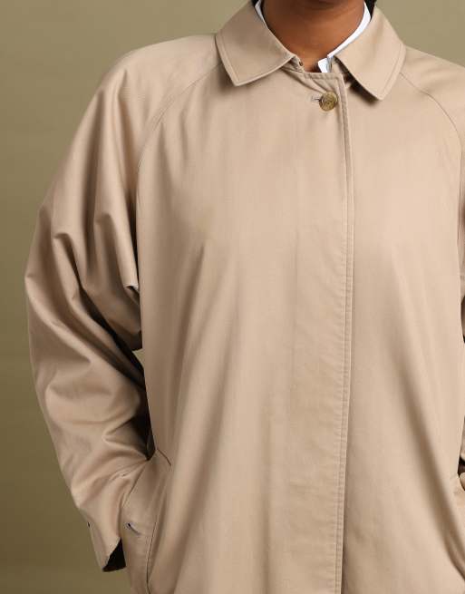 Vintage size XL Burberrys trench coat in beige, 4 of 7