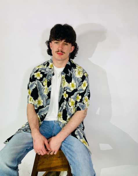 Vintage Size XL Hawaiian Short Sleeve Shirt In Multi - view 1