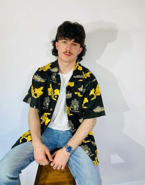 Vintage Size XL Hawaiian Short Sleeve Shirt In Multi - view 1