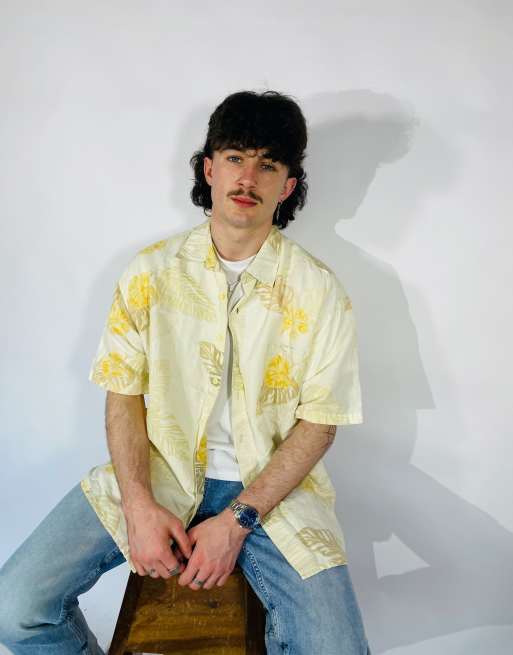 Vintage Size XL Hawaiian Summer Shirt In Multi