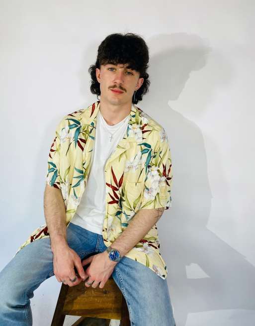 Vintage Size XL Hawaiian Summer Shirt In Multi