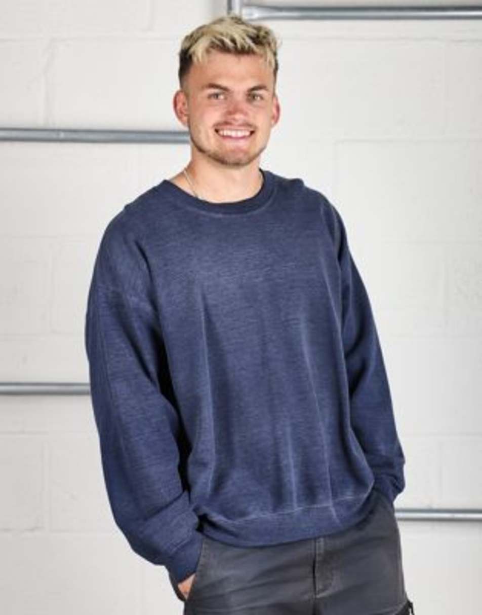 Vintage Size XL plain crewneck lounge sweatshirt in navy