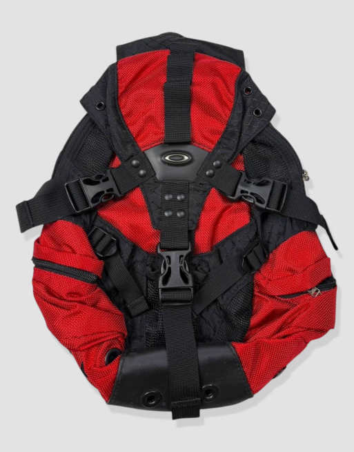 Vintage size XS Oakley icon mini backpack in red
