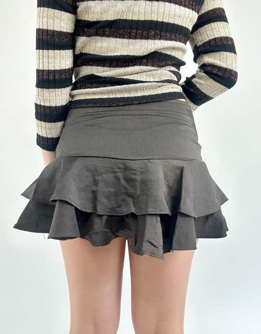 Vintage small double ruffle mini skirt in dark brown, 2 of 4