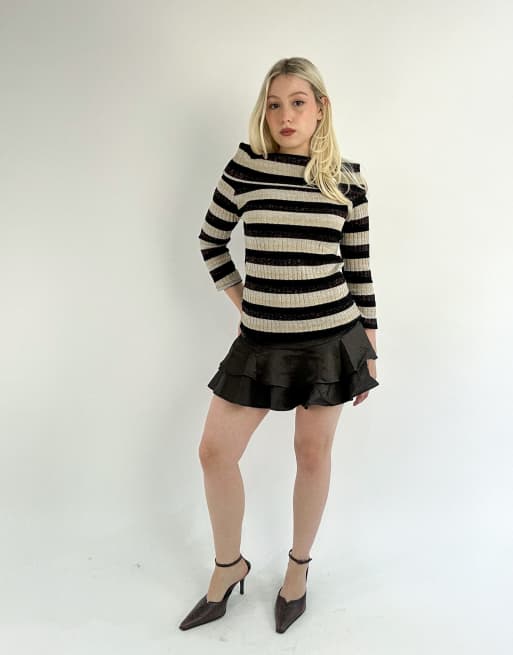 Vintage small striped boat neck jumper in beige and black, 4 of 4