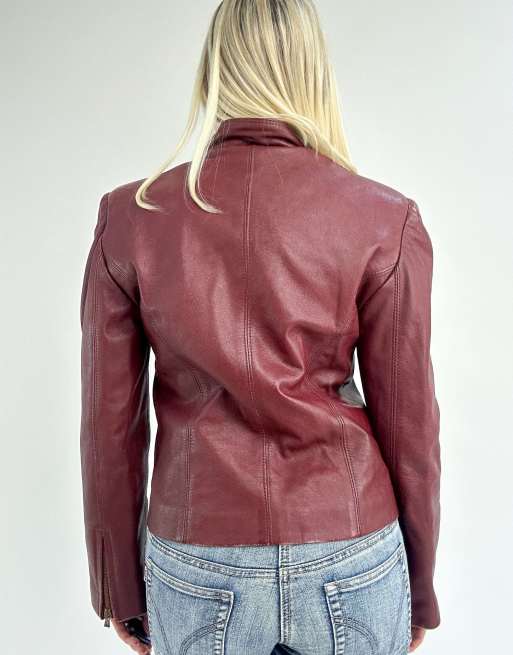 Vintage small zip front leather look jacket in red, 2 of 4