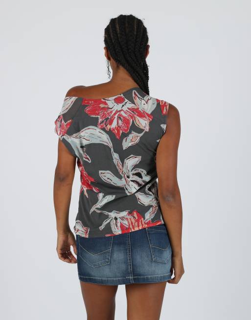 Vintage S.Oliver M cami in red, 2 of 4