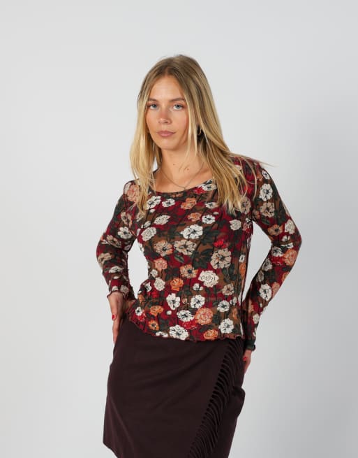 Vintage Street One 8 long sleeve top in burgundy red, 3 of 4