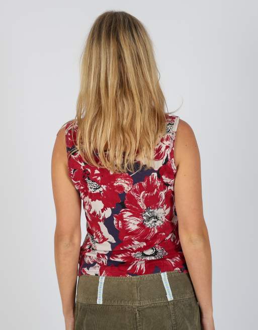 Vintage Street One M cami in red, 2 of 4