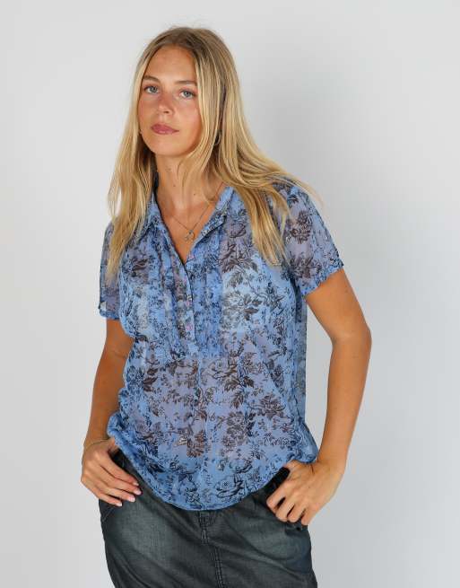 Vintage Street One M mesh top in light blue
