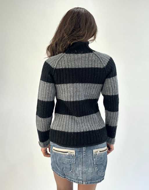 Vintage striped jumper in grey, 2 of 4