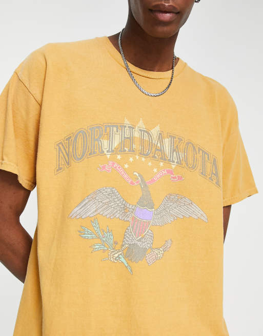 Vintage Supply North Dakota T shirt in collegestijl in