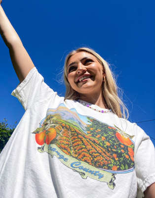 Orange vintage t shirt
