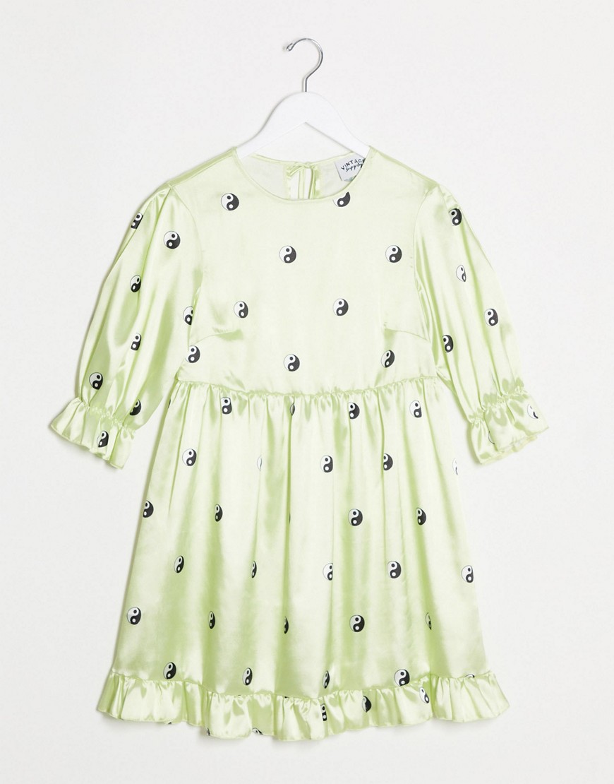 Vintage Supply relaxed smock dress with puff sleeves in yin yang print satin-Yellow