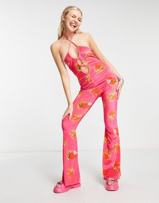 Vintage Supply strawberry print slinky halter jumpsuit in bright pink velvet - ASOS Price Checker