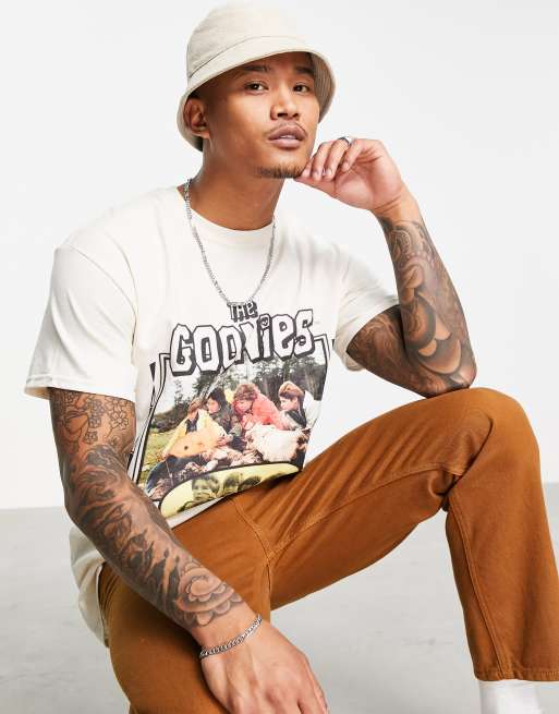Vintage Supply - T-shirt met print van 'The Goonies' in zandkleur