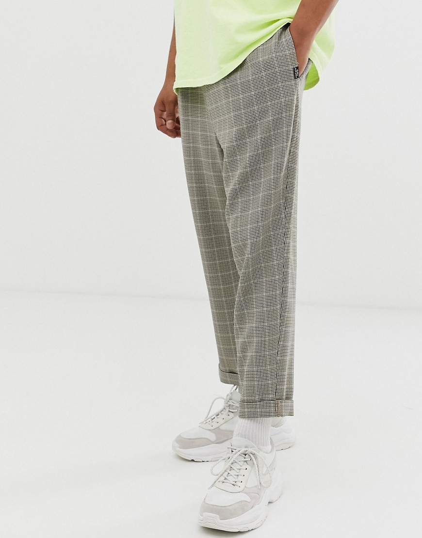 Vintage Supply tapered trousers in grey check