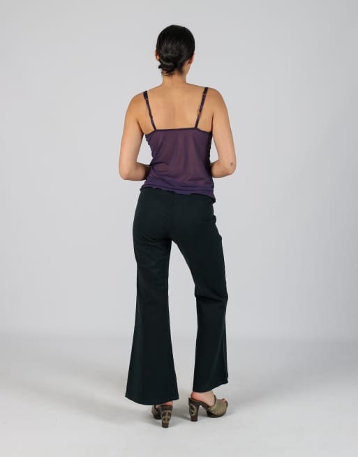 Vintage The Hip Edit XS flare jeans in black, 3 of 4