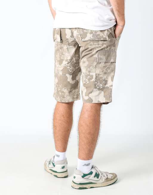 Vintage The North Face 30x23 canvas cargo shorts in tan