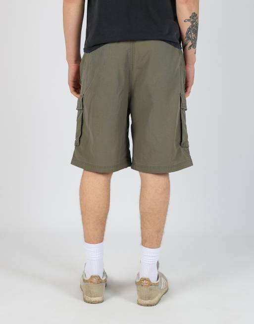 Vintage The North Face 36x20 canvas cargo shorts in dark green, 2 of 4