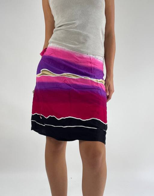 Vintage tie side beach skirt in pink and purple, 3 of 4