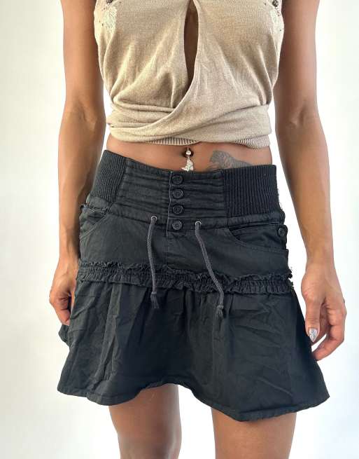 Vintage tiered mini skirt in black, 3 of 4