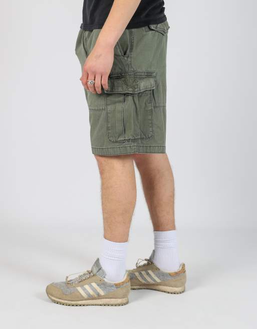 Vintage Timberland 36x21 canvas cargo shorts in dark green