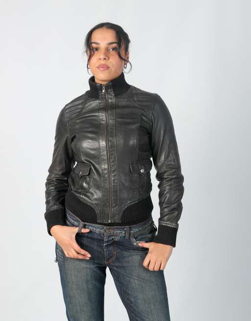 Vintage Tissaia L leather jacket in black