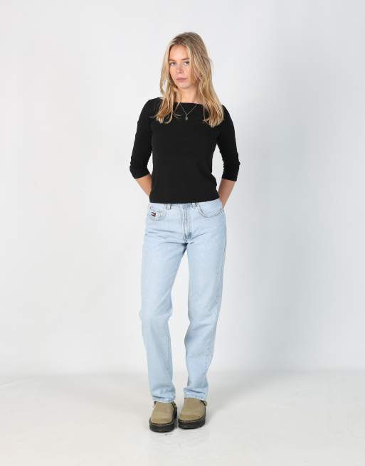 Vintage Tommy Hilfiger 28x46 denim jeans in light blue