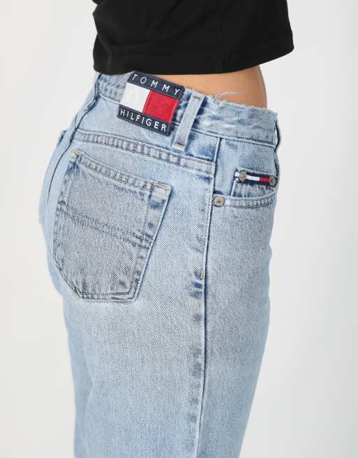 Vintage Tommy Hilfiger 30x26 denim jeans in light blue, 4 of 4