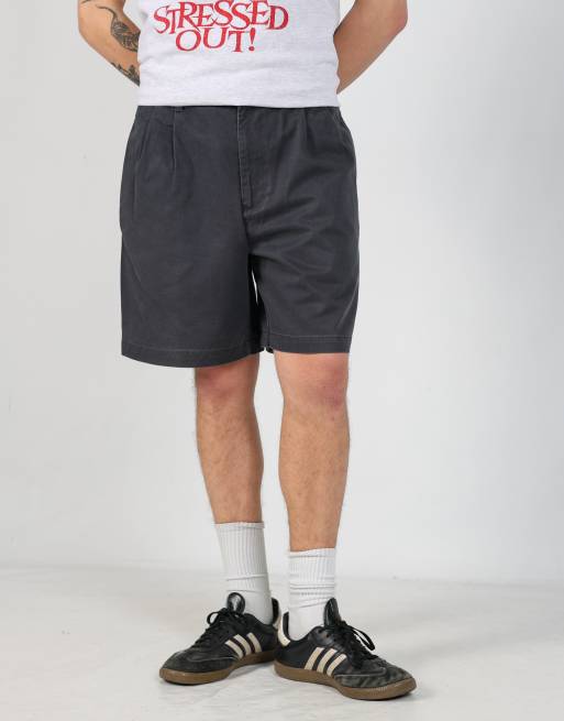 Vintage Tommy Hilfiger 34x19 woven straight shorts in black