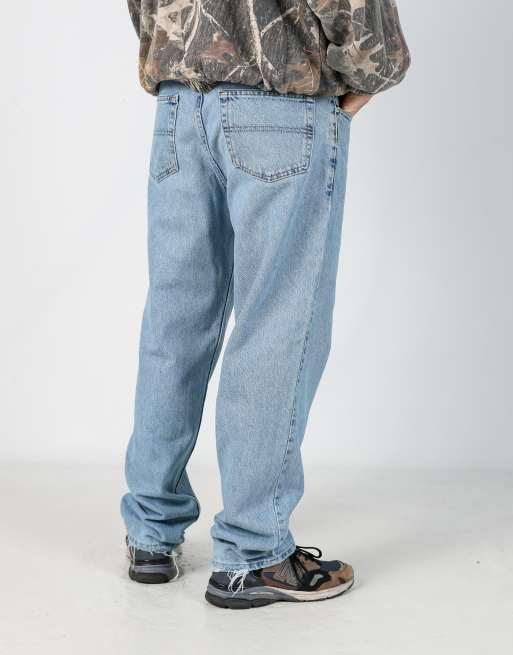 Vintage Tommy Hilfiger 34x32 denim jeans in light blue