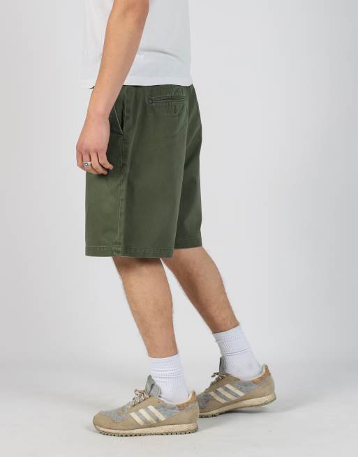 Vintage Tommy Hilfiger 36x28 canvas cargo shorts in dark green