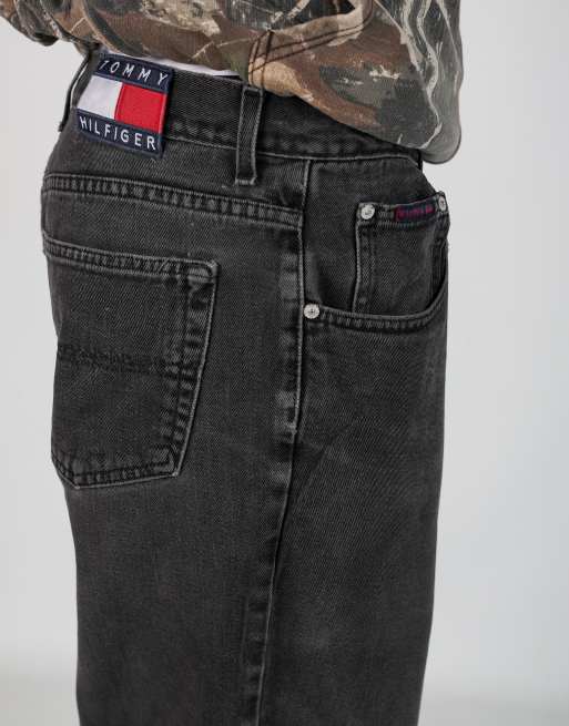 Vintage Tommy Hilfiger 36x31 denim jeans in charcoal grey, 4 of 4