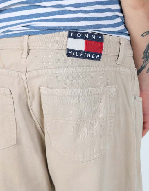 Vintage Tommy Hilfiger 38x32 denim jeans in beige, 2 of 4
