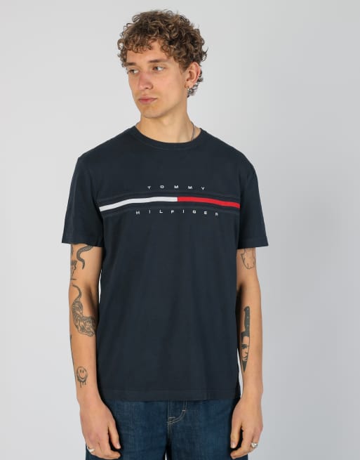 Vintage Tommy Hilfiger l t-shirt in navy blue
