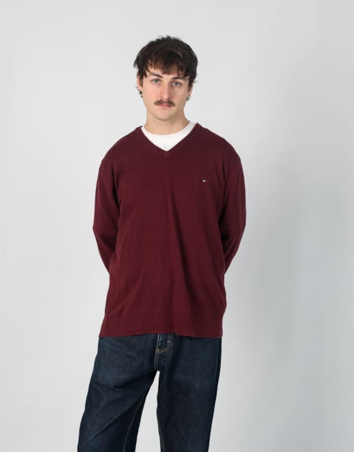Vintage Tommy Hilfiger xl sweatshirt in burgundy red