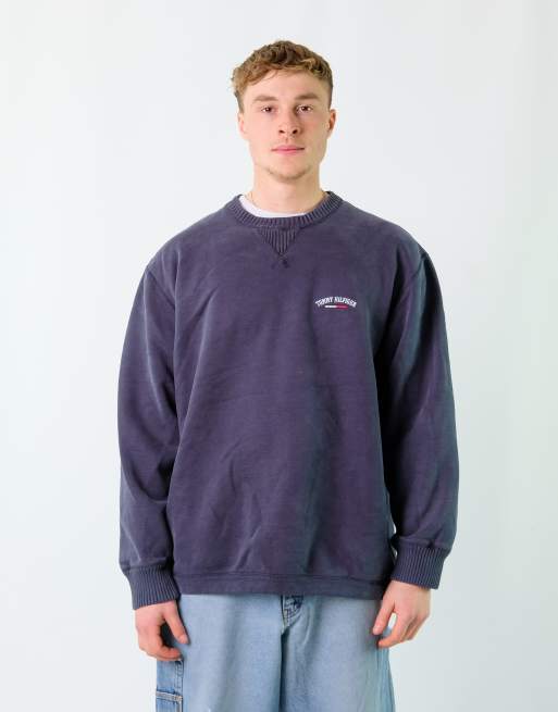 Vintage Tommy Hilfiger XL Sweatshirt Navy Blue