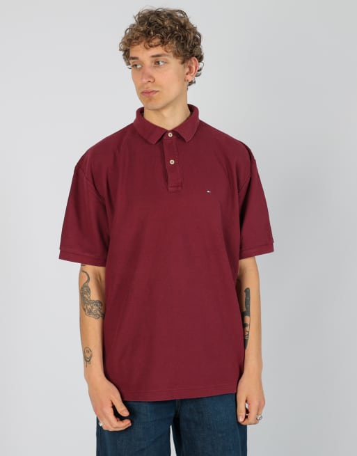Vintage Tommy Hilfiger xl t-shirt in burgundy red, 1 of 4